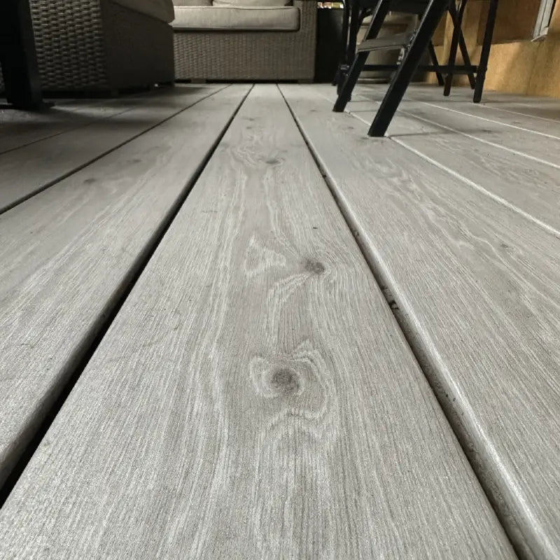 Planche régulière pour patio - High-End